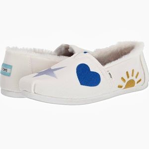 WOMEN’S TOMS ALPARGATA Cloudbound Sole White Felt Faux Fur & Embroidery …